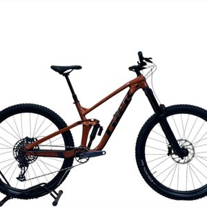 Trek Slash 8 Gen 5 29 pouces VTT Sram GX 2023 - 1