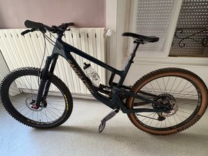 Santa Cruz Nomad 4 Carbon – Taille L - 1