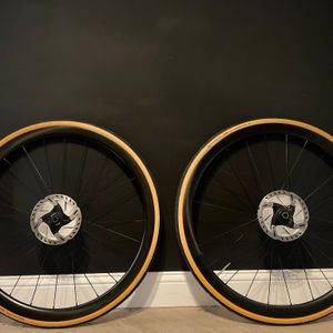 🔥 Paire de roues Syncros Capital 1.0 carbon DISC ... - 1