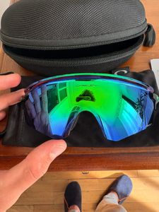 Oakley Encoder Prizm - 1