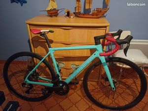 Bianchi Specialissima Shimano Ultegra Di2 - 1