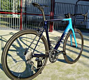 Vélo route Canyon Ultimate CF SL 8.0 Taille L - 1