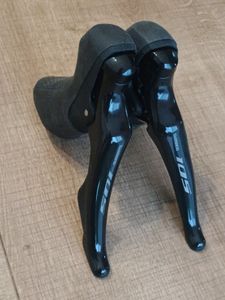 Manettes Shimano 105 ST-R7000 2x11v NEUVES - 1