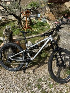 VTT ENDURO COMMENCAL - 1