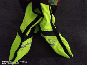 Couvre-chaussures - 1