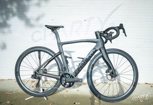 Pinarello F DI2 Disc - 1