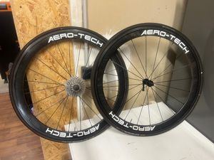 Paire roues carbone  - 1