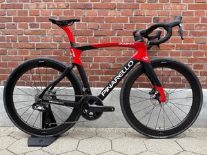 Pinarello Dogma F12 Disc/Taille 54 - 1