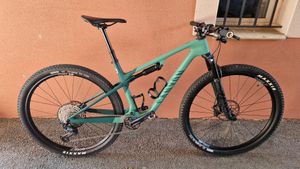 Canyon Lux World Cup CF6 - 1