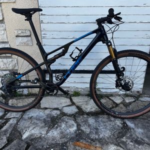 VTT cube AMS ZERO99 C:68X SLT 29 LIQUIDBLUE ́N ́BL... - 1