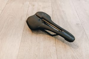 Selle Pro Griffon Team rails carbone - 1