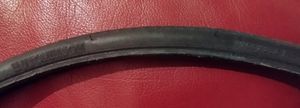 Pneu 700 x 23mm Hutchinson noir en Bé - 1
