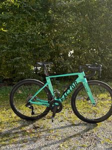 Factor Monza 2026 – Ultegra Di2 – Taille S – 1 200... - 1