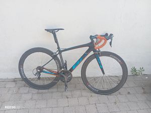 Vélo de route BH - 1