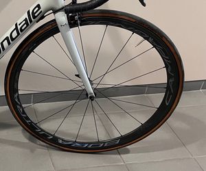 Roues campagnolo bora One ultra pneus patins - 1