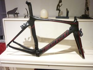 CADRE FUJI TRANSONIC TAILLE 52 - 1