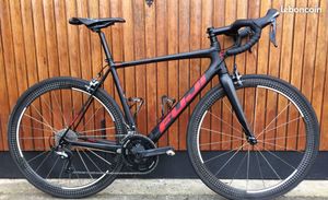 Fuji Sl en Ultegra 11v et roue boyaux  - 1