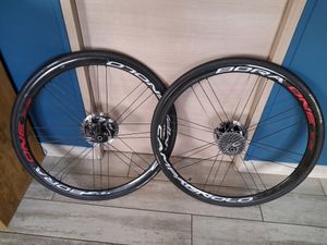 Roue carbone  - 1