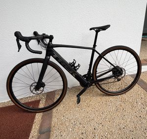 Gravel TREK electric 1 an  neuf  - 1