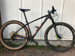 VTT BH ULTIMATE CARBONE TEAM  - 1