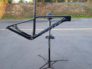 Cadre VTT scott scale carbone 930 - 1