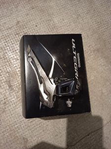 Dérailleur avant Shimano ultegra r8000 - 1