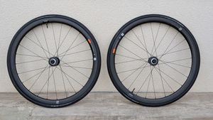 Roues carbone Giant SLR2 36mm - 1