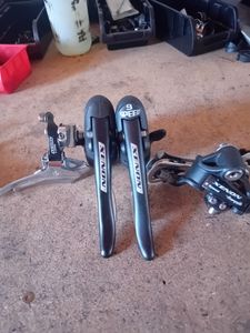 Mini groupe campagnolo xenon 9vitesses  - 1