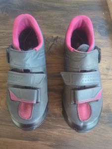 Chaussure VTT Shimano taille 36 - 1