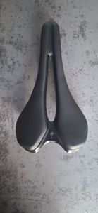 Selle  Specialized Romin Evo Comp Gel 143 - 1