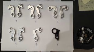 patte derailleur cube - 1