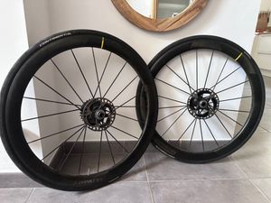 Roues Mavic Cosmic Ultimate 45 à pneus - 1