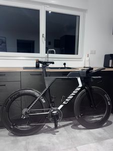 Canyon Speedmax CF SLX 9.0 - 1