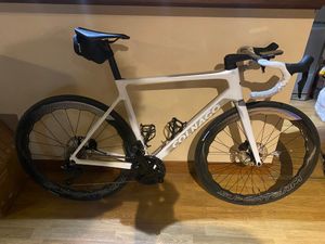 Colnago V4RS Shimano 105 DI2 - 1