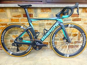 Bianchi Oltre PRO Ultegra Di2 12 speed  - 1