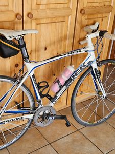 Vélo de course Trek  - 1
