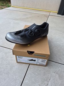 SHIMANO DYNALAST RC7 - TAILLE 43 - 1