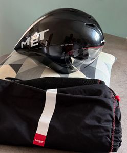 Casque Met Drone Wide Body noir taille M - 1