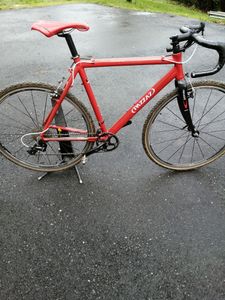 Vélo de cyclocross - 1