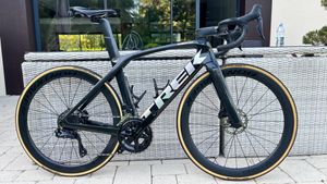 Trek Madone SL 6 Gen 7 – 105 Di2 – Roues carbone –... - 1