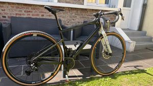 BMC URS THREE - 1