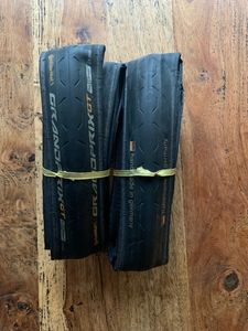 Paires de pneus Continental Grand Prix GT 25mm + 1... - 1