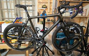 Storck Fenomalist Di2 Carbon Aero Road Bike – Dura... - 1