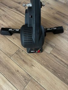Hometrainer elite direto XRT - 1