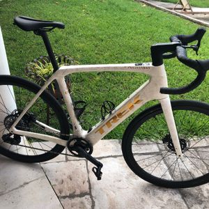  Domane+ SLR 7 AXS - 1