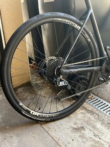Roue arrière DT Swiss GR531 + Moyeu 350 Hybrid NEU... - 1