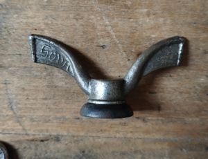 Serrage de roue ancien papillon Sova 9,5mm laiton ... - 1