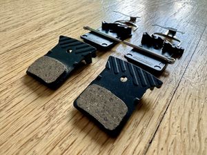 Plaquettes de freins ventilées pour Shimano L05A r... - 1