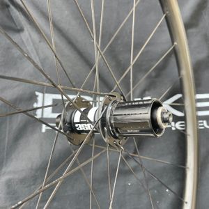 Roue carbone 130mm QR5 - reconditionnée à neuf - B... - 1