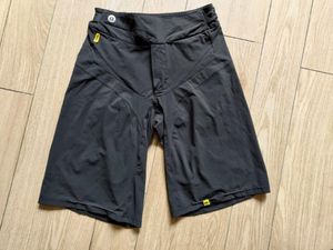 short femme MAVIC - 1